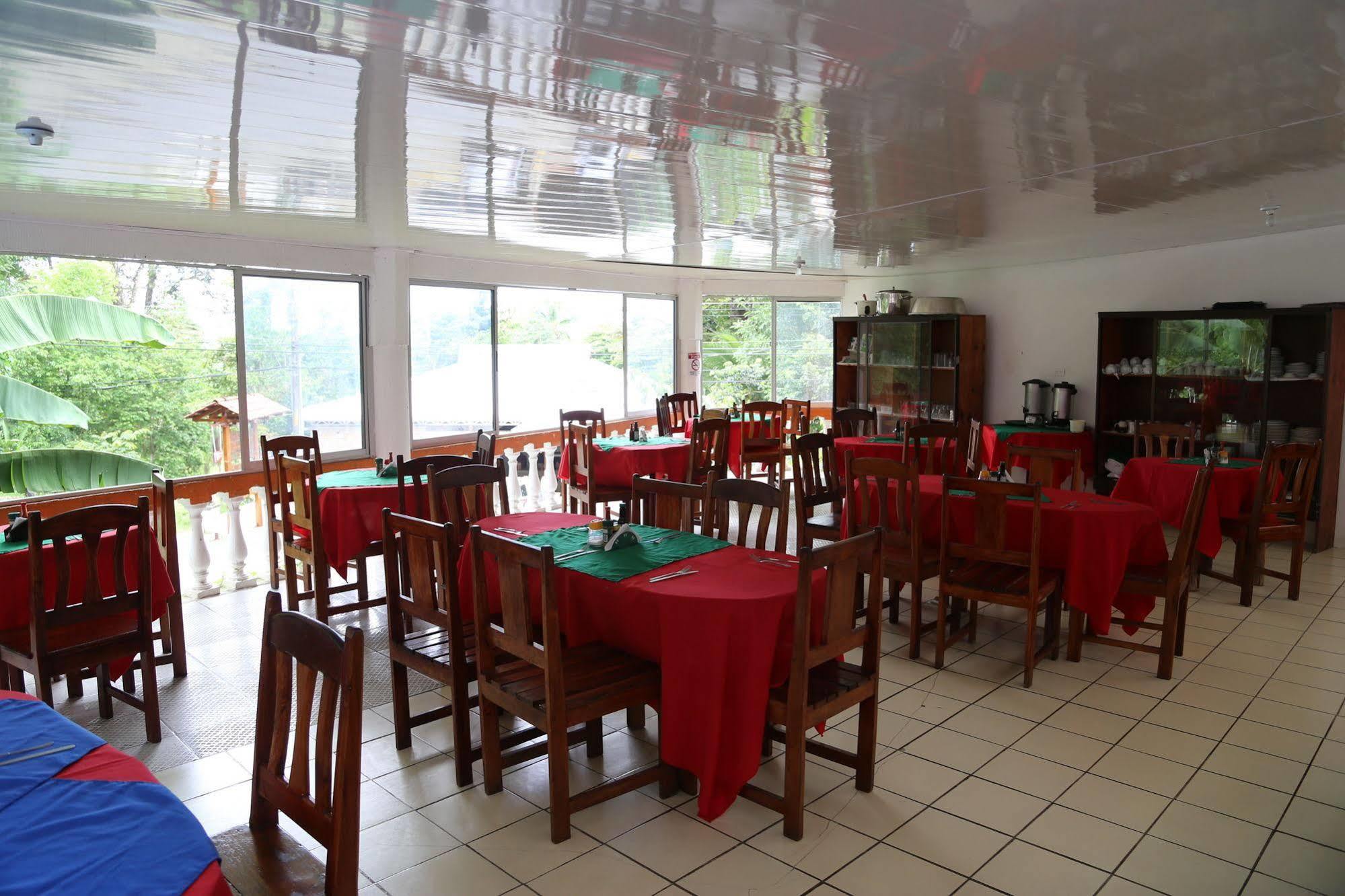 Hotel Coco Beach Manuel Antonio Exterior foto